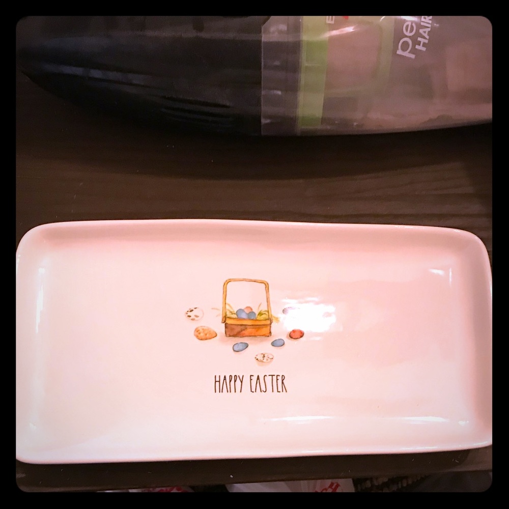 Rae Dunn happy Easter plate